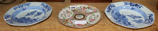 2 early 18th C Chinese export dishes & a Canton plate